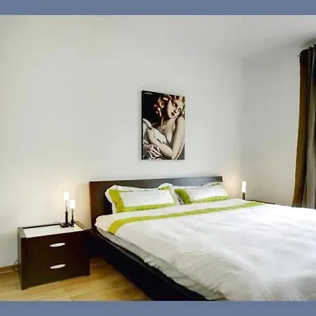 Daire Birkerstrasse Spacious Apartment Münih