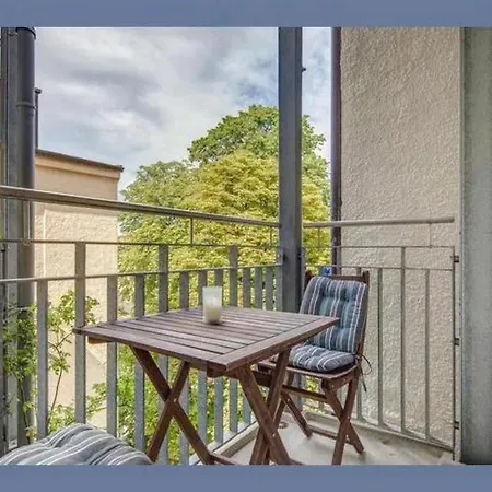 Apartament Birkerstrasse Spacious Apartment *